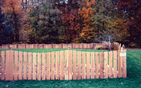 Concave space picket fence