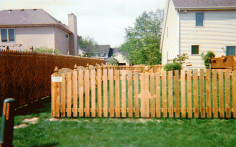 Convex space picket fence