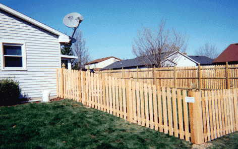 Dog ear space picket fence