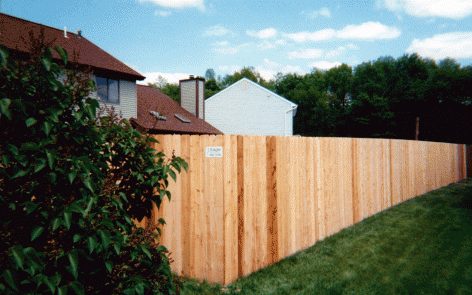 Dog ear privacy fence