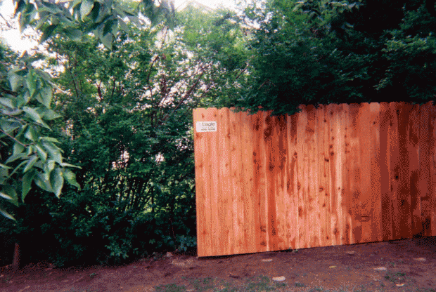 Dog ear privacy fence