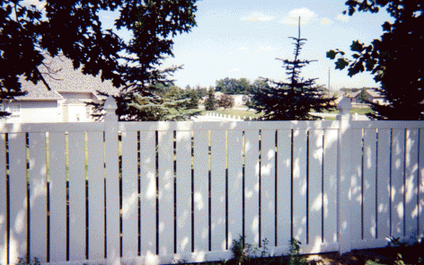 Vinyl Caribbean-style fence