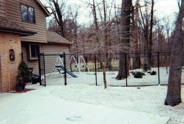 Vinyl-coated chainlink fence